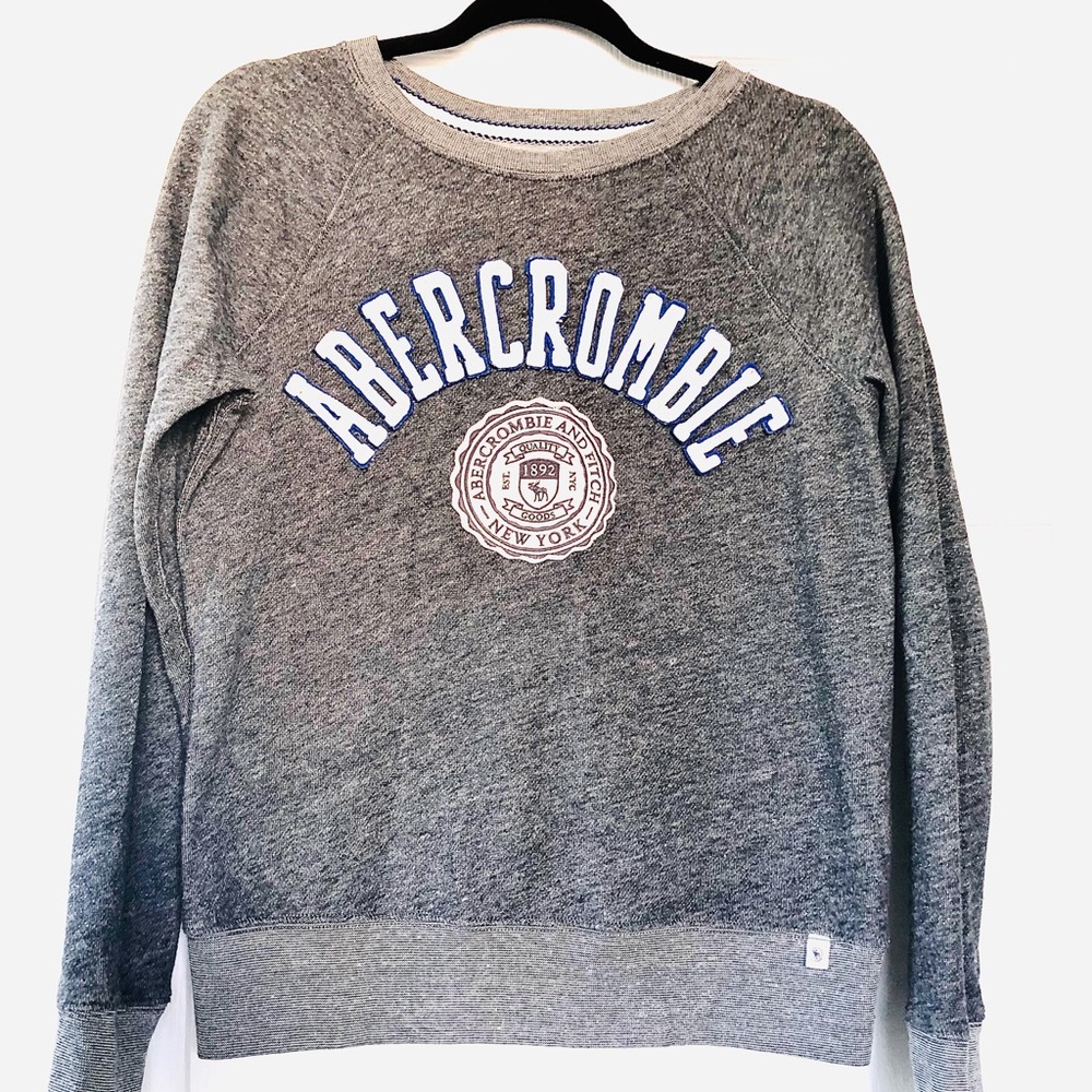 Abercrombie & Fitch light weight sweatshirt